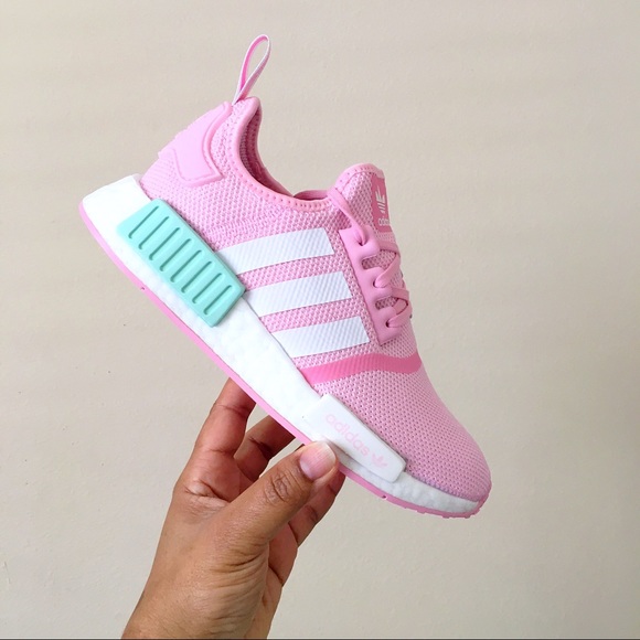 Adidas NMD R1 Pink Mint - Picture 2 of 8